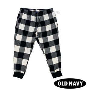 NWT old navy women’s, black white plaid joggers/lounge pants with pocket…
